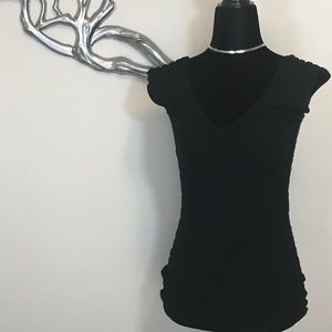 Suzy Shier Vintage Short Sleeve Black Bodycon Shirt With Ruched V-Neck